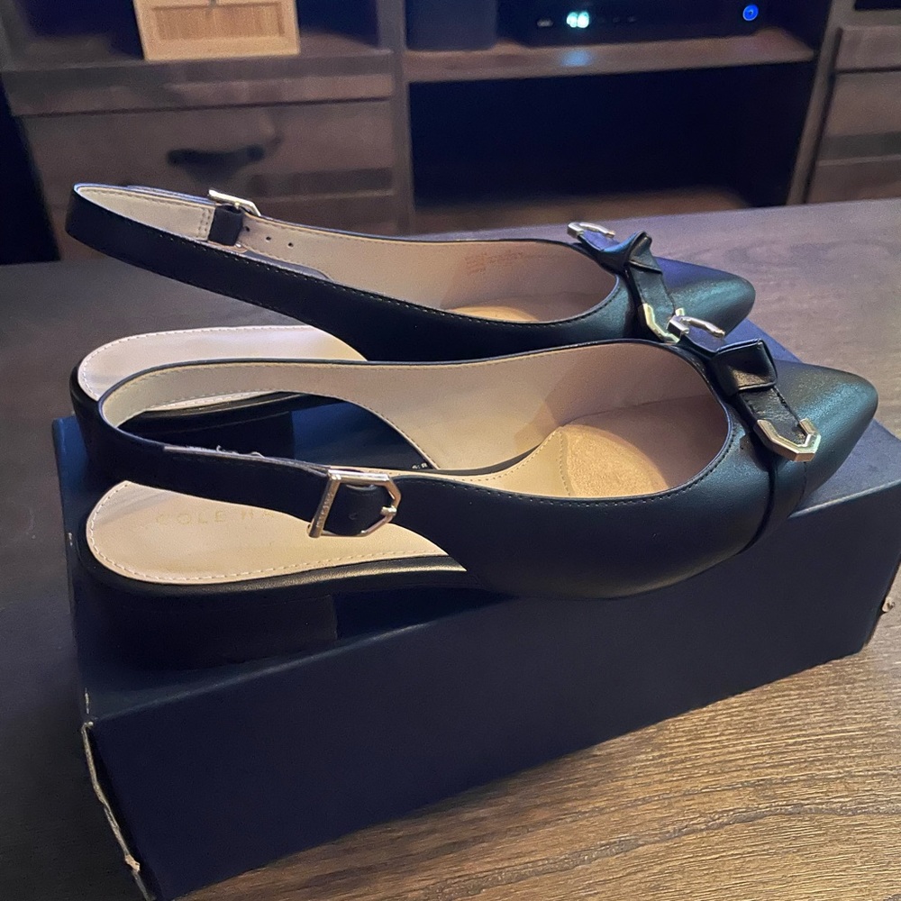 Cole Haan Menlo Skimmer Sz 7/37.5